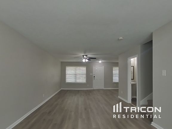 4th image of 6314 Austinville Dr