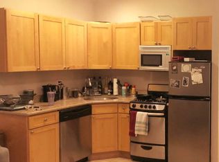 2050 29th St APT 2B, Astoria, NY 11105