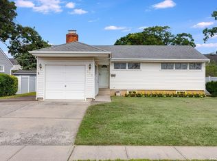 233 Broadway, Massapequa Park, NY 11762