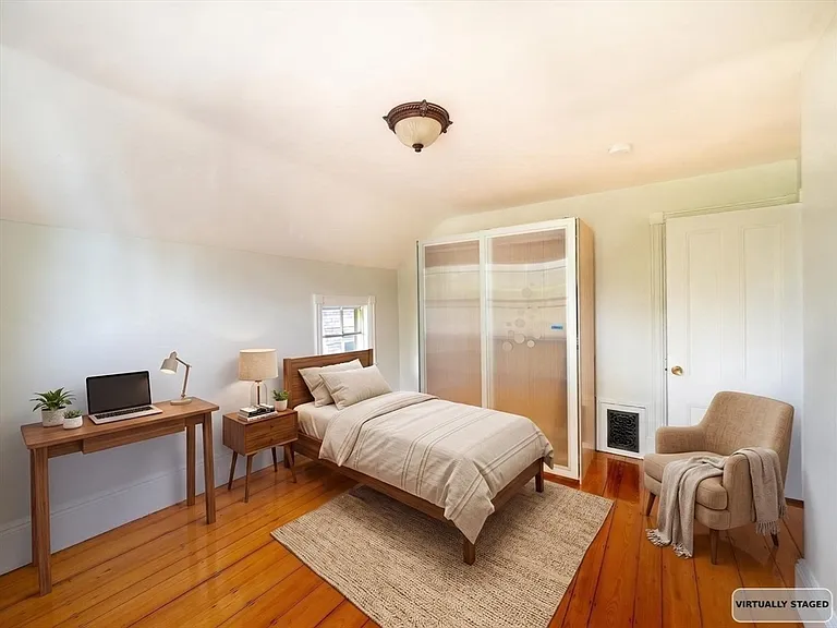 12 Adella Pl — Photo 18