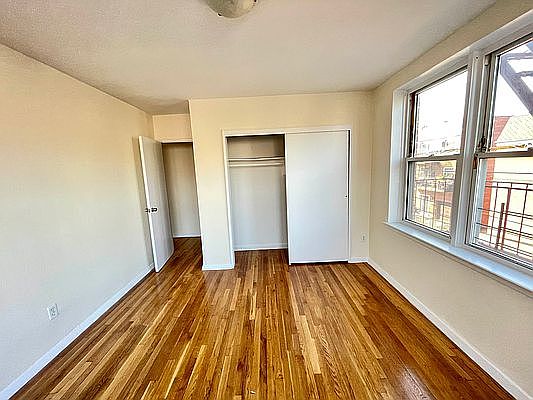 4th image of 87-01 Elmhurst Ave #2B