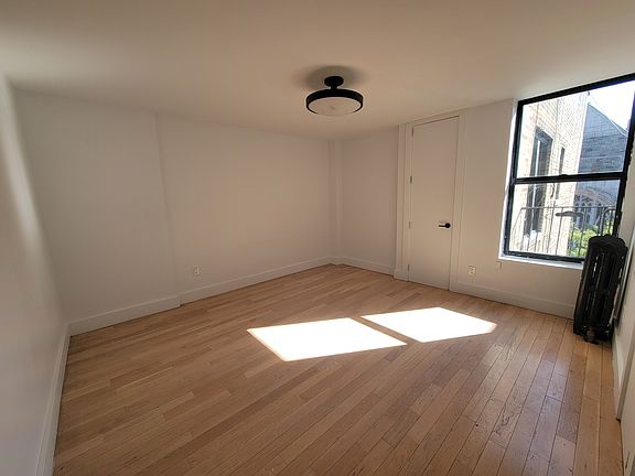 4th image of 137 W 137th St APT 6D