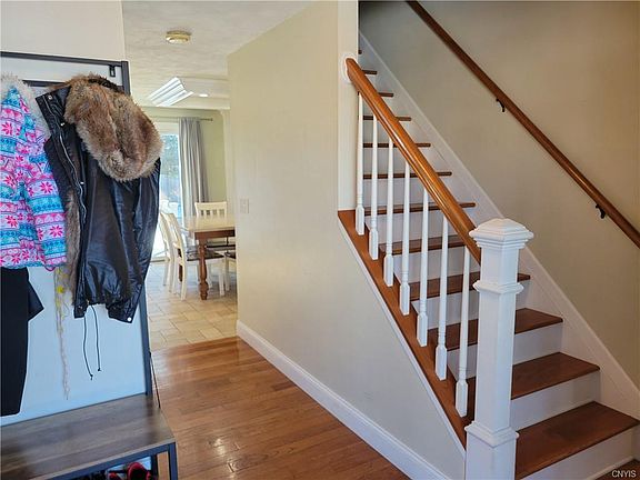 3rd image of 6046 Marigold Ln