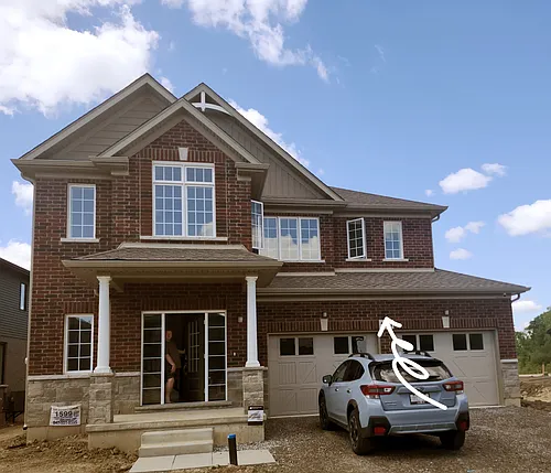 1021 Kraft Rd N Photo 1