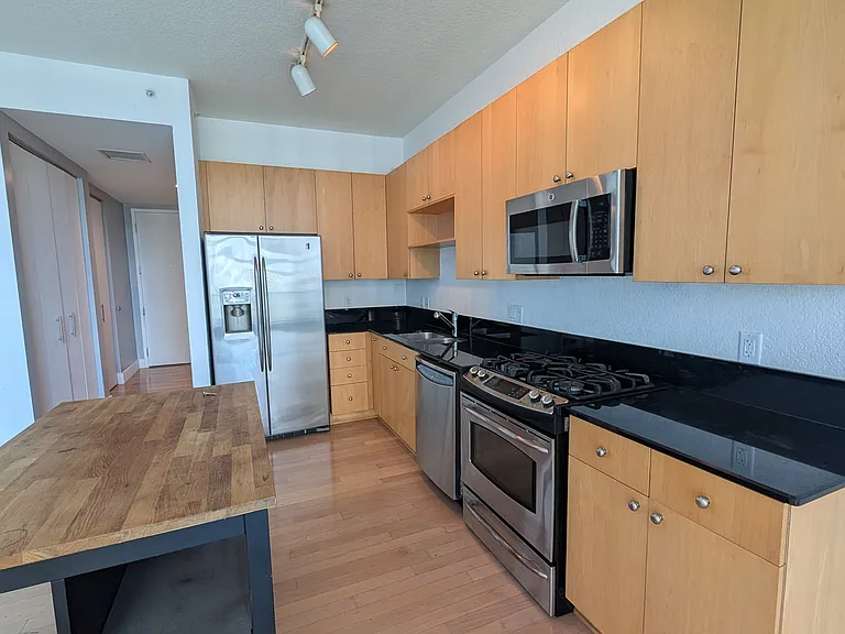 150 E Robinson St #429 — Photo 18
