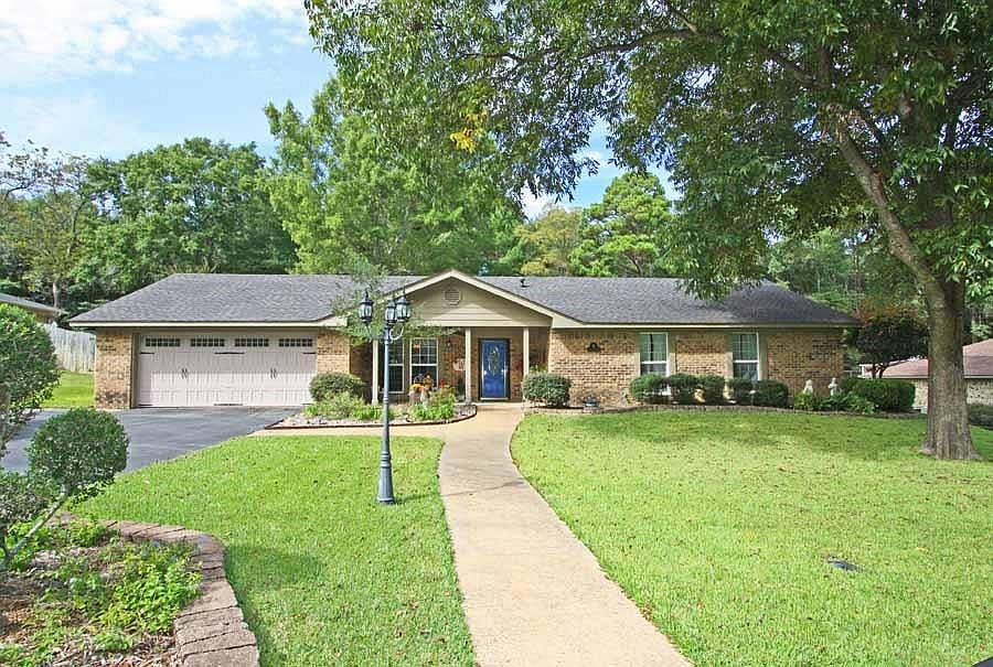 1st image of 503 Sweet Gum St