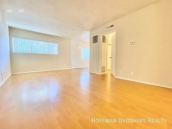3rd image of 710 N Genesee Ave #5A