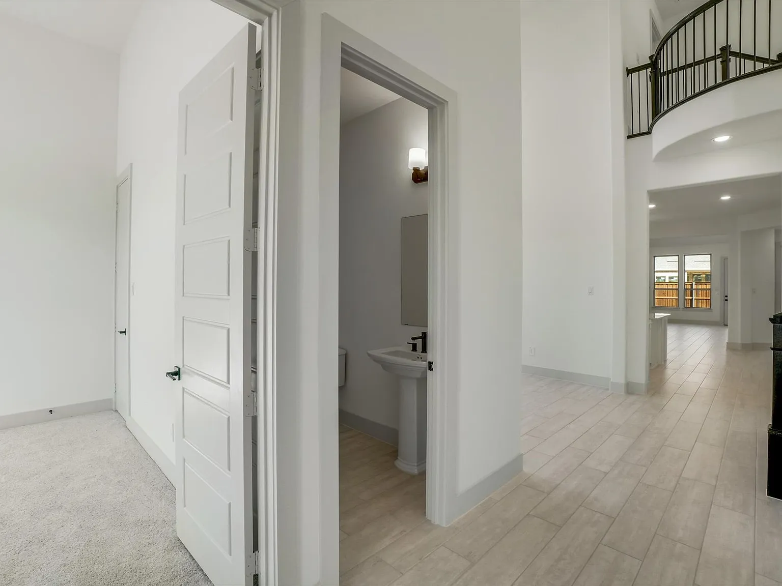 6 bed, 4.5 bath, 3732 sqft, $5,500 — Photo 4