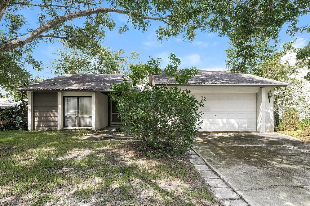 3 bed, 2.0 bath, 1591 sqft, $2,675 — Photo 1