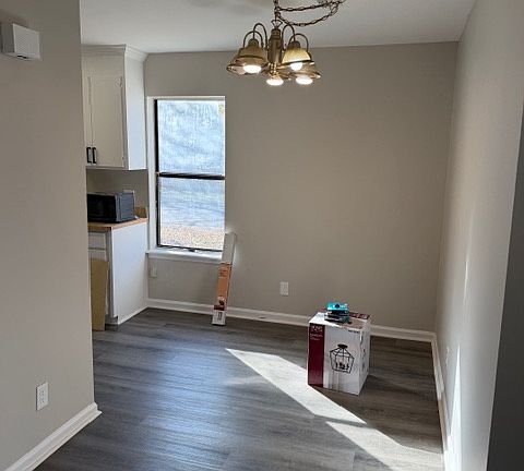 5th image of 6827 Delta Lake Dr