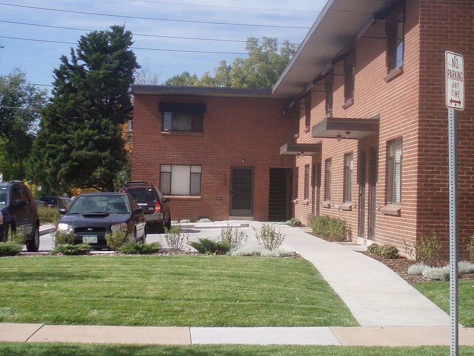 2nd image of 1829 E Warren Ave