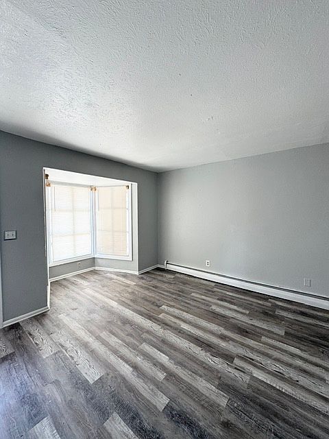 1st image of 4836 Douglas Rd #4
