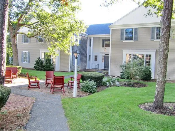 15 Pleasant Street #E-24, Harwich Port, MA 02646