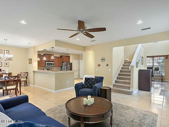4th image of 7010 BUTTERFIELD Court