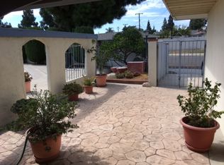 3124 Yellowstone Dr, Costa Mesa, CA 92626