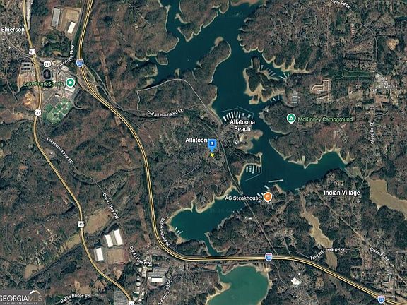 4th image of 570 Sandtown Rd SE