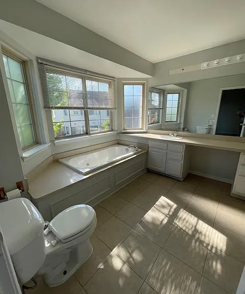 8806 Prairie Ct — Photo 25