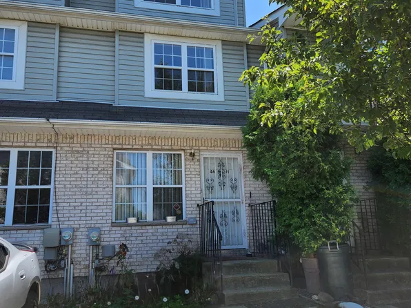 46 Circle Loop #H, Staten Island, NY 10304