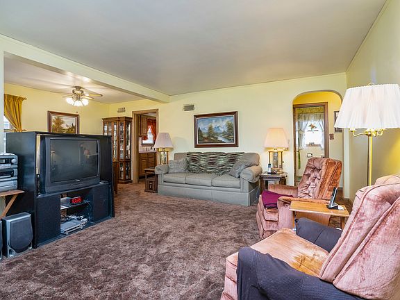 5th image of 1241 Kemman Ave
