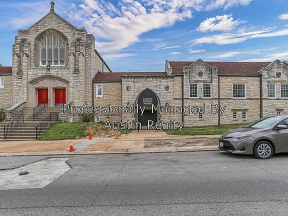 2nd image of 4719 Macklind Ave #17