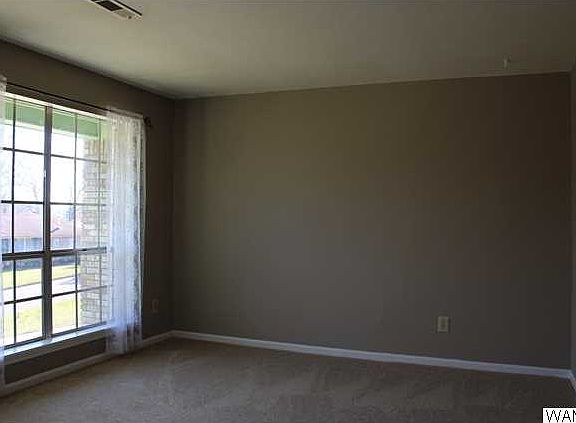 5th image of 3028 47th St E