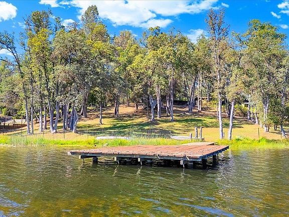 2nd image of 14781 Lakeside Dr