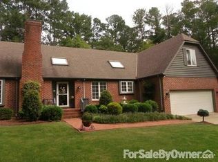 1710 Lynwood Cir, Sanford, NC 27330