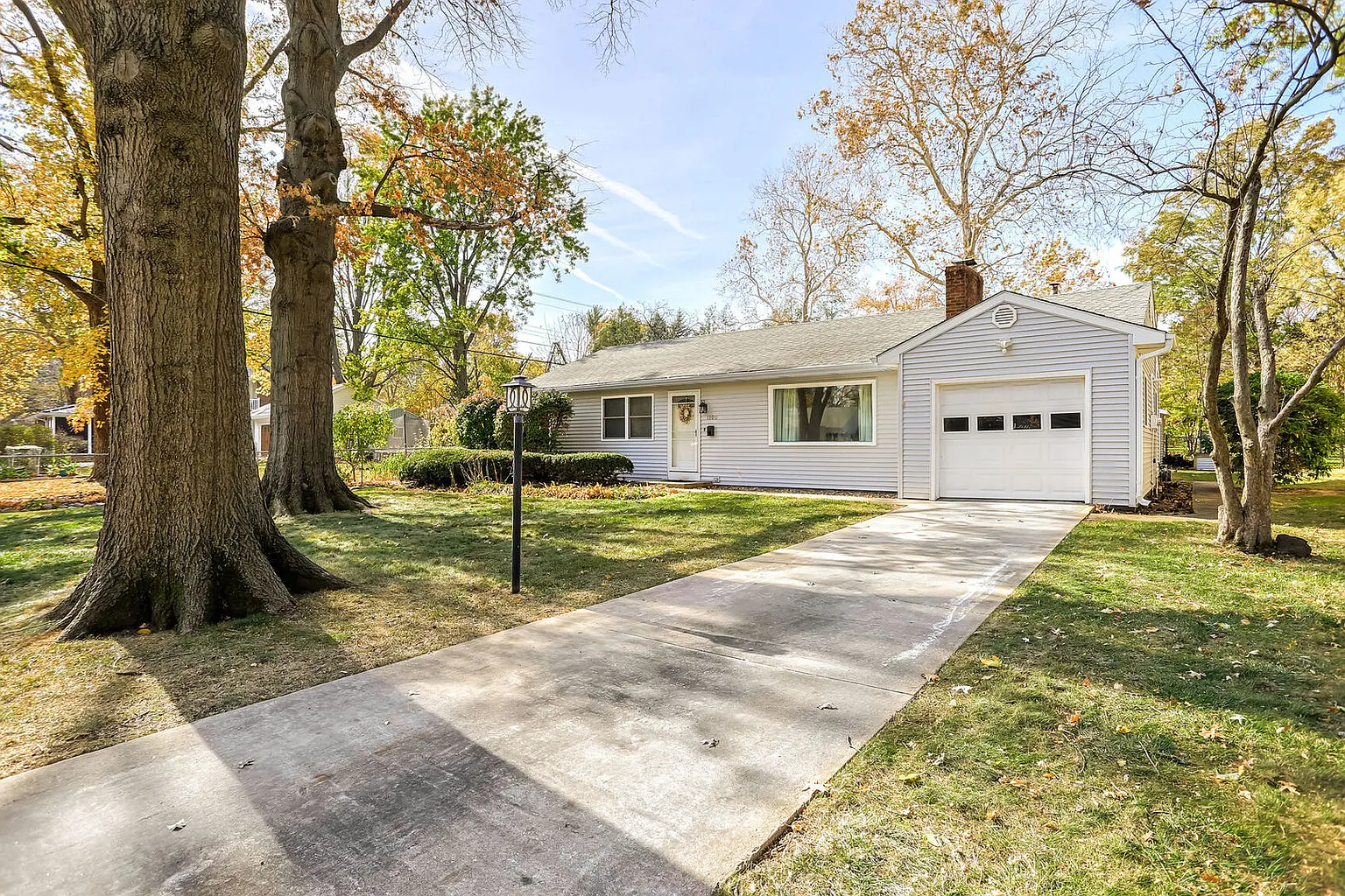 1109 Foley Ave photo 1