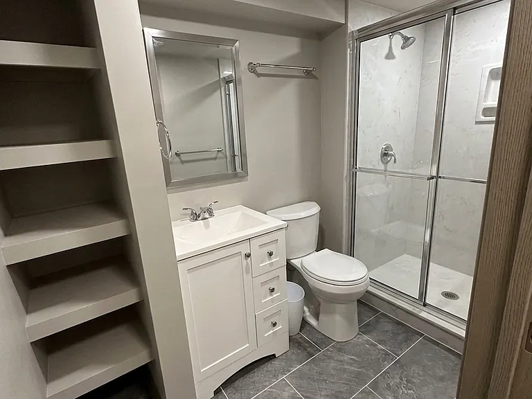 2023 Red Oak Rd #B — Photo 7