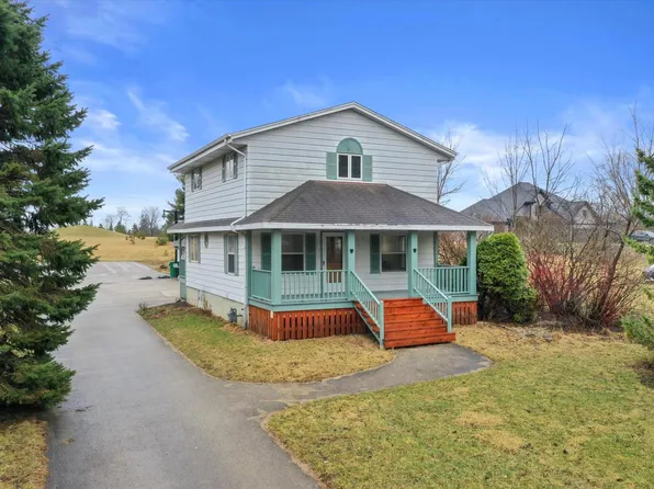 2931 West Forest Hill AVENUE, Franklin, WI 53132