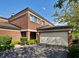 505 Kelburn Rd, Deerfield, IL 60015