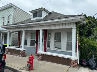 521 W Race St, Pottsville, PA 17901