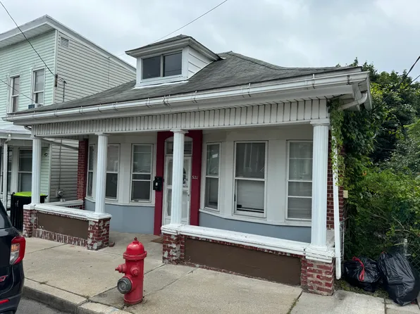 521 W Race St, Pottsville, PA 17901