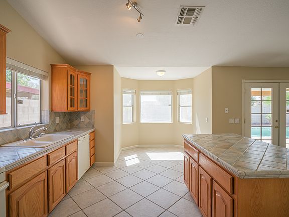 4th image of 12760 N 86th Ln