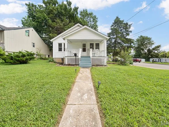 207 S Olive St, Rolla, MO 65401