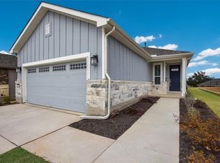 103 Cross Bar St, Georgetown, TX 78633