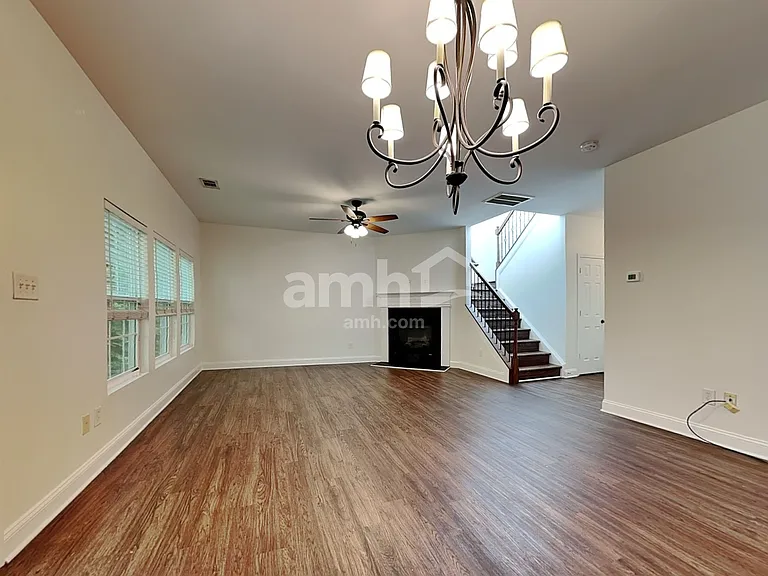 14820 Havasu St — Photo 5