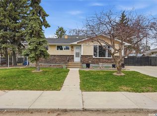 1630 1st AVENUE N, Regina, SK S4R 0Z6