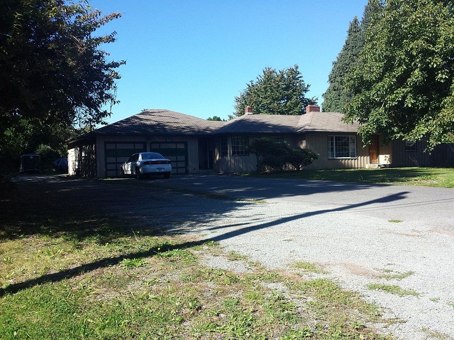 2nd image of 18469 Andis Rd