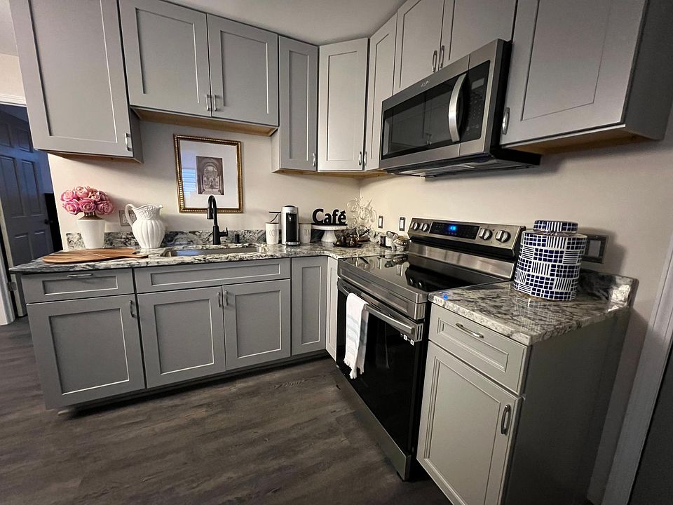 1st image of 2991 Trowbridge Ave #A