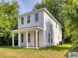 1125 E Waldburg St, Savannah, GA 31404