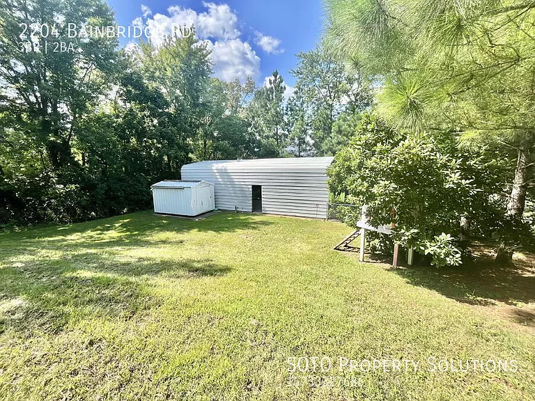 2204 Bainbridge Rd — Photo 61