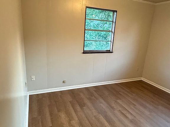 5th image of 203 Van Buren Dr