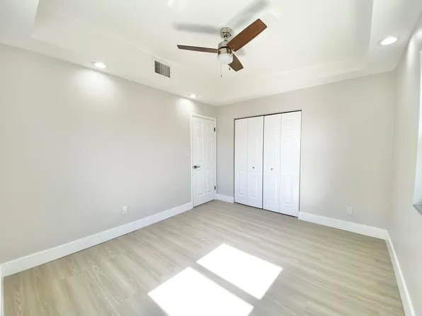 4020 NE 12th Terrace, Pompano Beach, FL 33064