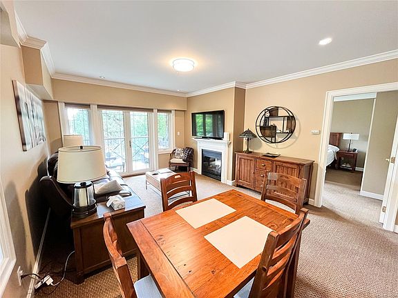 4th image of 2326 Harbour Rd #206
