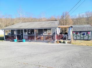 2464 Seneca Trl S, Peterstown, WV 24963