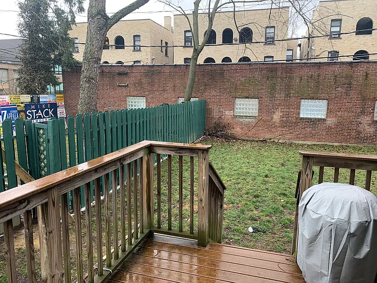 7220 Meade Street — Photo 12