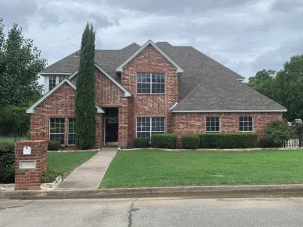 7609 Willowood Ct, Fort Worth, TX 76112