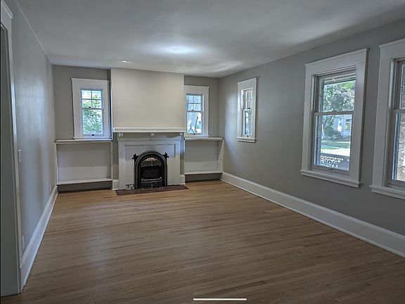 3rd image of 859 Osceola Ave #1