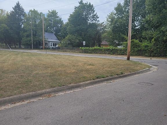4th image of 0 1st Ave